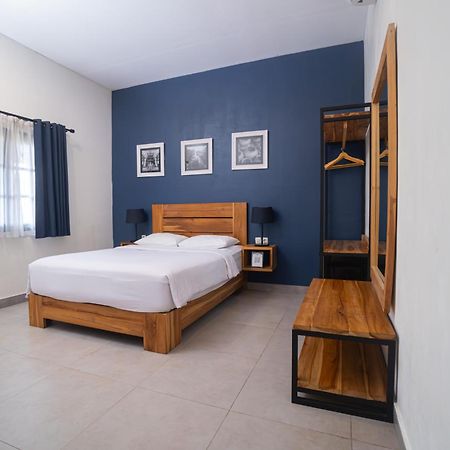 Hotel La Casa Jogja Kejayan Esterno foto